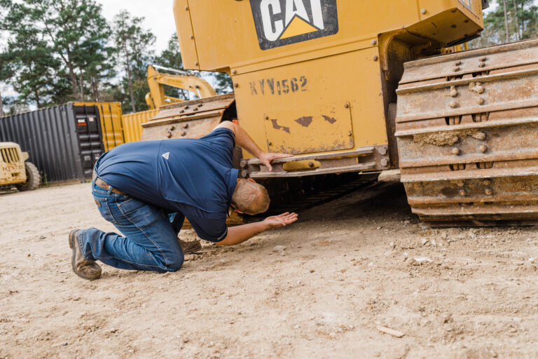 TYPE-TRACK TRACTORS (BULL-DOZER) PRE-INSPECTION - Houston Heavy Machinery