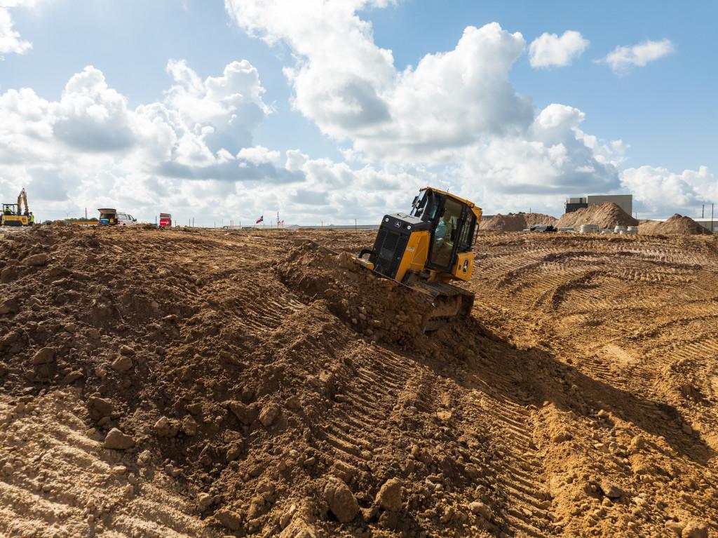 houston heavy machinery maintenance service parts