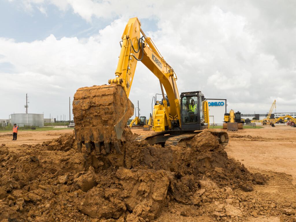 best kobelco dealer texas Houston Heavy machinery 